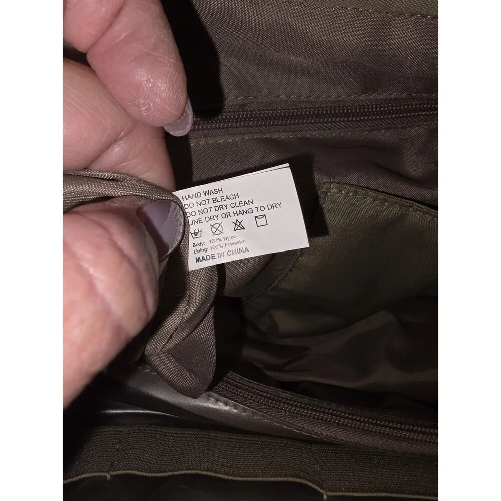 BAGGALLINI Soho-style Duffel Weekender Tote Bag Black Luggage EUC
